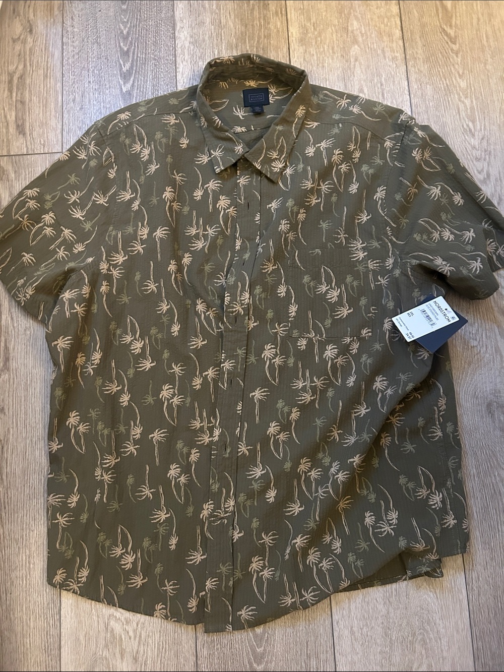 Men’s Olive Palm Print Short Sleeve Button-Up Shirt